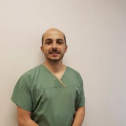 Dr. Luis Esponda Alt